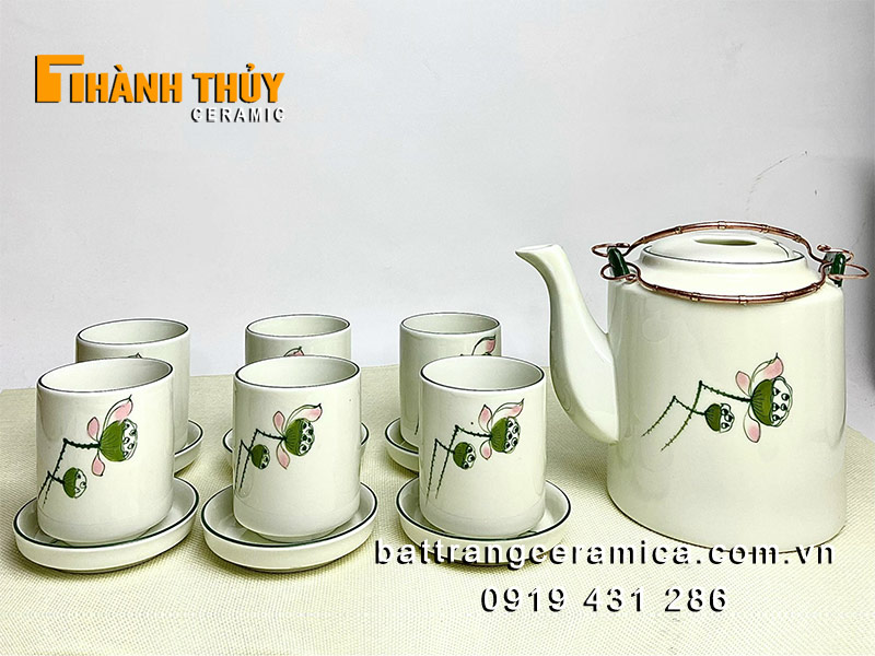 Bộ ấm tích phà trà vẽ sen 1 lít gốm sứ Bát Tràng sang trọng