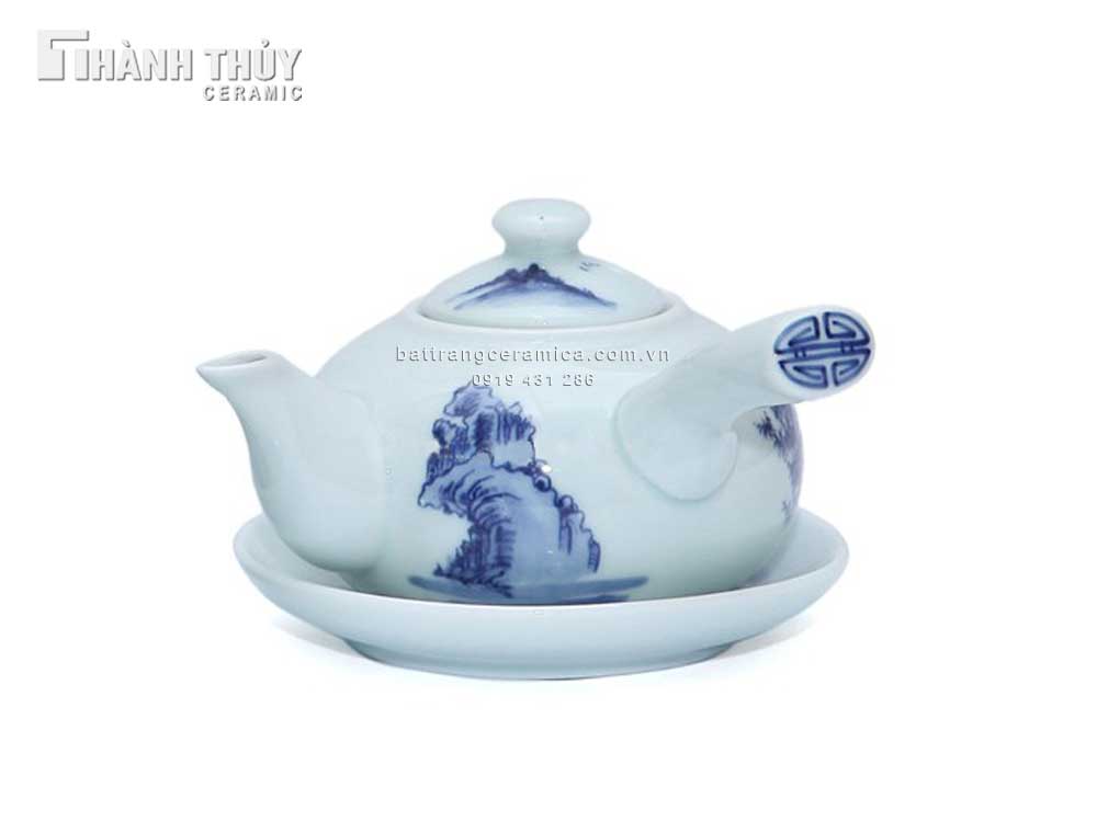 Ấm trà men lam cổ vẽ sơn thủy tinh tế làm quà tặng sang trọng
