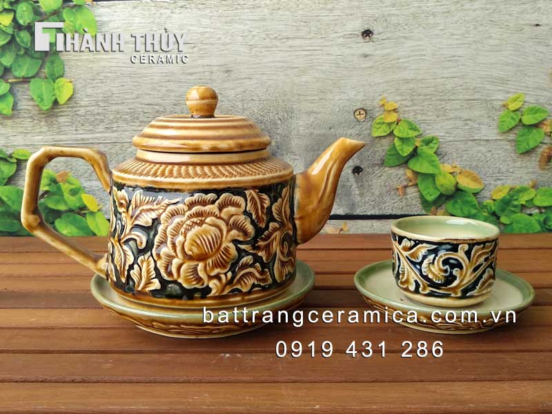 Bộ ấm chén vuông khắc hoa dây sang trọng độc đáo quà tặng
