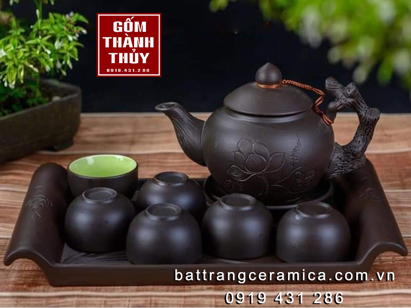 Bộ ấm trà hoa Sen gốm đen khay chữ nhật sang trọng quà tặng