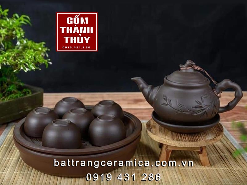 Bộ ấm chén khắc trúc gốm Bát Tràng sang trọng tặng kèm khay trà