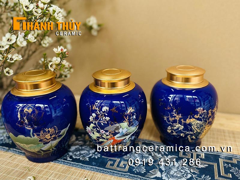 Hũ đựng trà sứ Bát Tràng in logo quà tặng đại hội sang trọng 