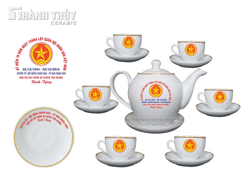 Quà tặng ấm chén gốm sứ Minh Long S2 in logo 70 năm QDND Việt Nam Quà tặng ấm chén gốm sứ Minh Long S2 in logo 70 năm QDND Việt Nam