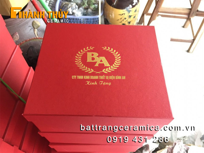bộ ấm trà in logo quà tặng doanh nghiệp quà tặng đối tác sang trọng cao cấp