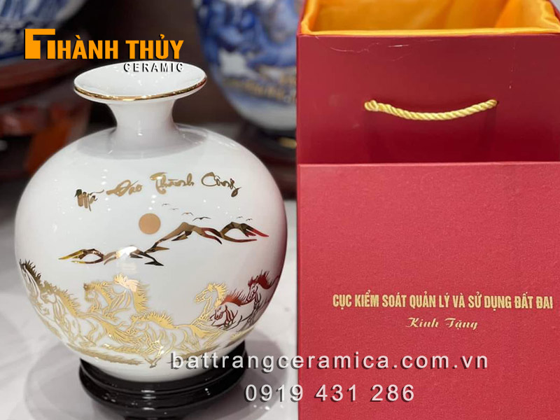 Bình hút tài lộc in logo quà tặng doanh nghiệp ưu đãi giá tốt