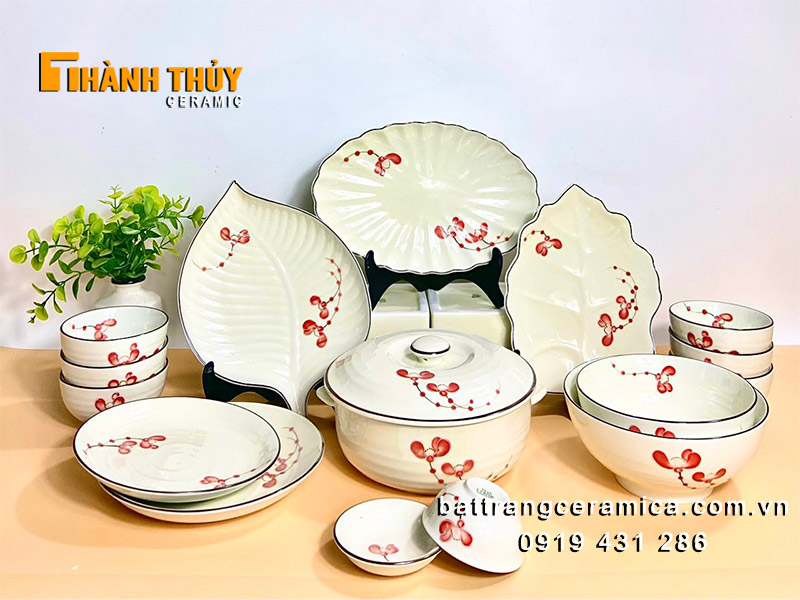 Bộ bát đĩa Bát Tràng men kem vẽ đào đông 16c sang trọng an toàn