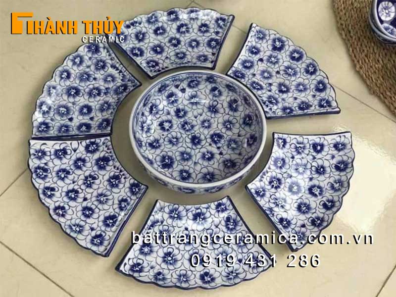 Bộ đồ ăn hình bông hoa sang trọng tiện dụng cho mâm cỗ đẹp 