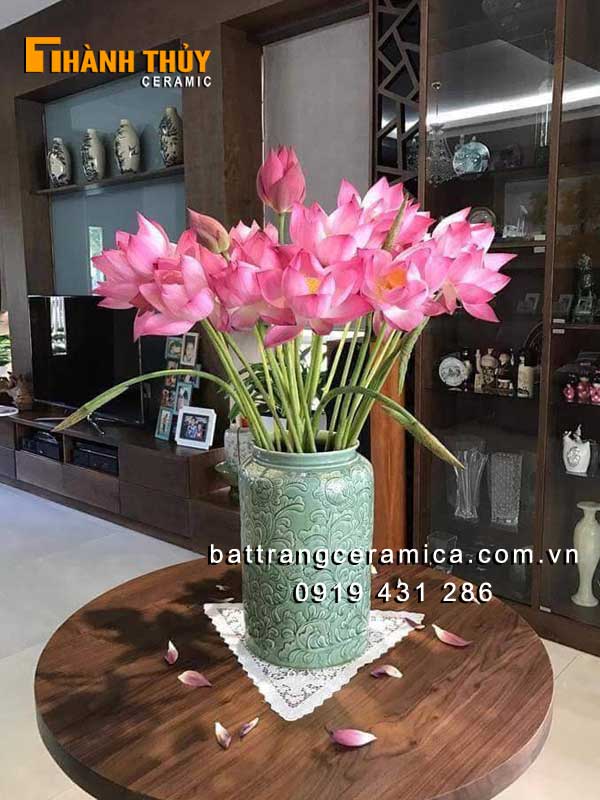 Bình ống men xanh ngọc khắc hoa dây sang trọng trang trí đẹp