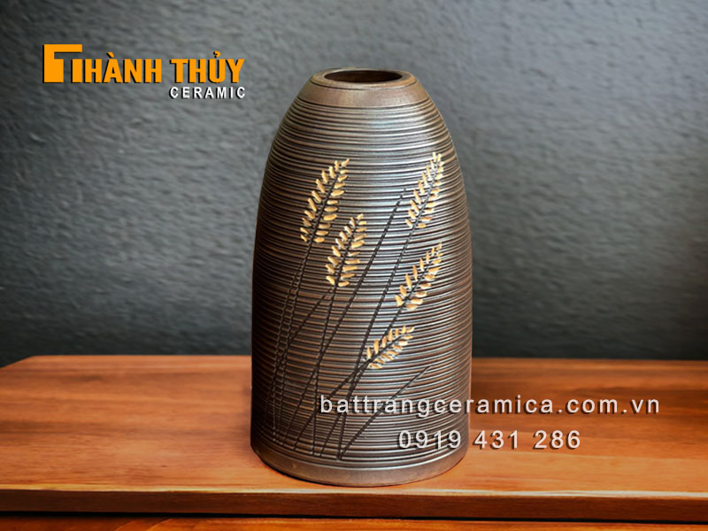 Bình chuông gốm sứ Bát Tràng khắc bông lau cao 41cm sang trọng