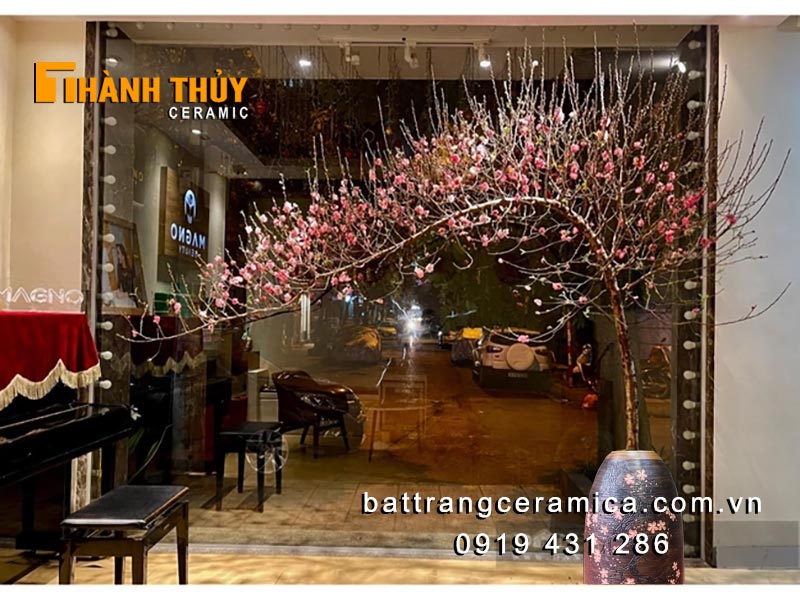 Lọ hoa chuông 41cm gốm sứ Bát Tràng cắm đào Tết đẹp sang trọng