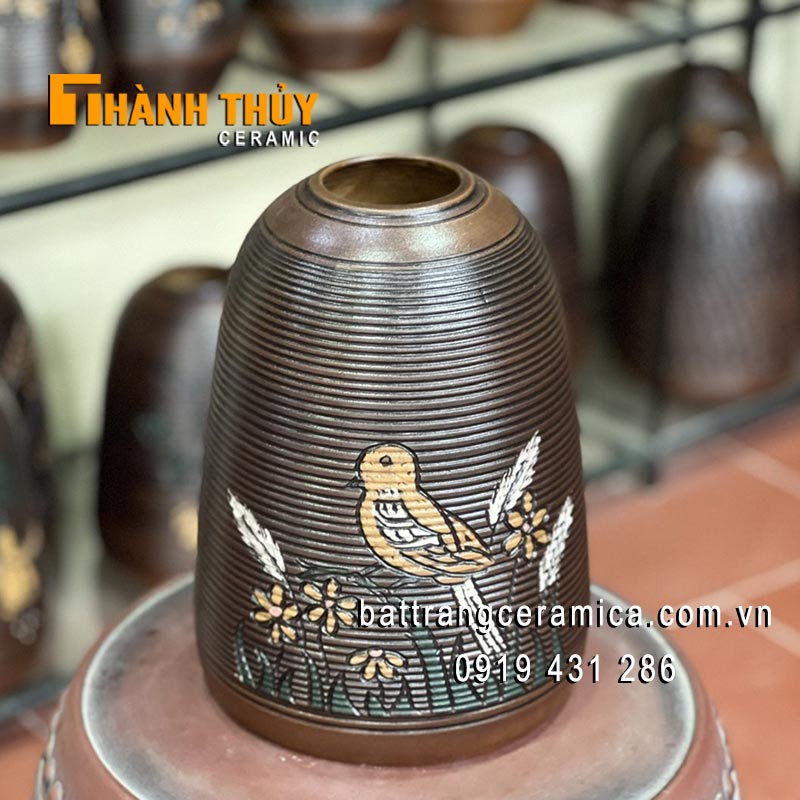 Bình chuông Bát Tràng khắc hoa 27cm sang trọng giá tốt