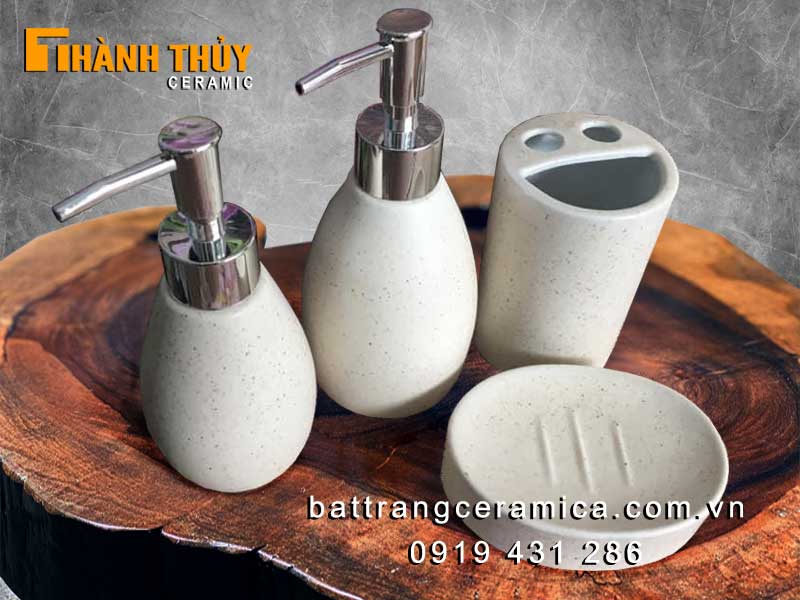 Bình dầu gội sữa tắm khách sạn men gốm Bát Tràng sang trọng
