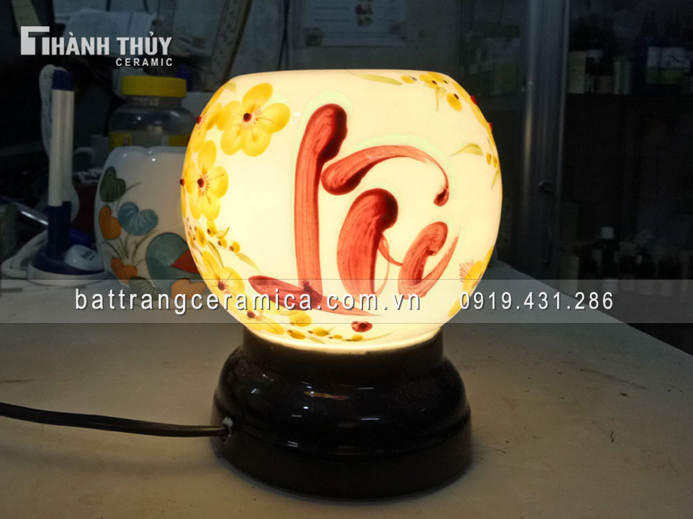 Đèn xông tinh dầu hoa Mai chữ Lộc quà tặng sang trọng độc đáo
