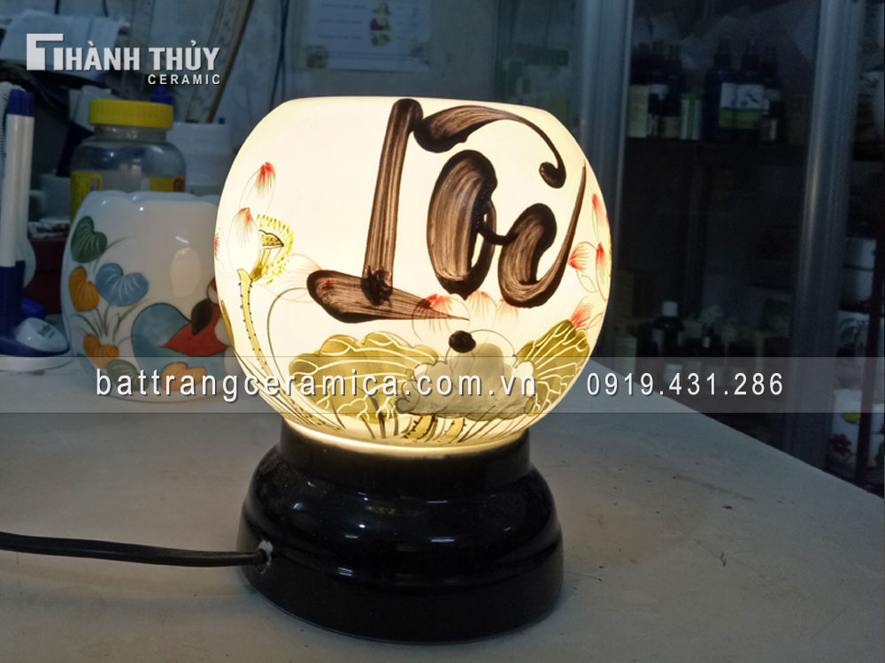 Đèn xông tinh dầu Lộc hoa Sen quà tặng ý nghĩa giá tốt
