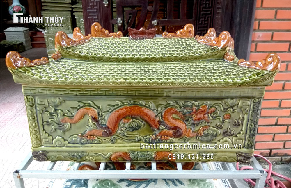 Quách tiểu sứ mái chùa hổ phách sang trọng bán chạy quà tặng ý nghĩa Quách tiểu sứ mái chùa hổ phách sang trọng bán chạy quà tặng ý nghĩa