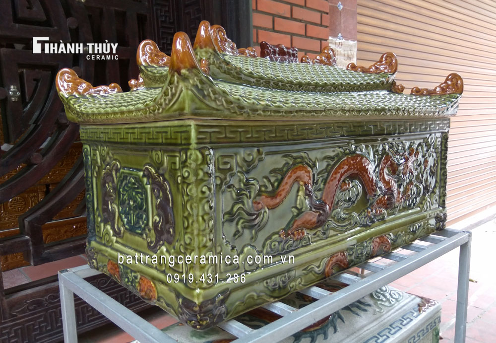 Quách tiểu sứ mái chùa hổ phách sang trọng bán chạy quà tặng ý nghĩa Quách tiểu sứ mái chùa hổ phách sang trọng bán chạy quà tặng ý nghĩa