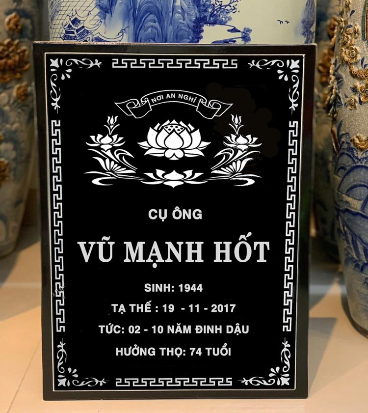 Bia mộ sứ Bát Tràng bền đẹp giá tốt mẫu mã đa dạng chuẩn phong thủy