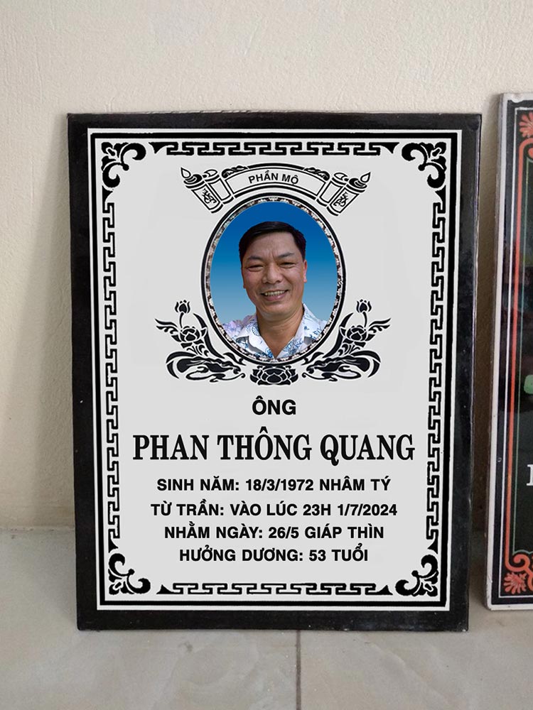 Bia mộ sứ Bát Tràng bền đẹp giá tốt mẫu mã đa dạng chuẩn phong thủy