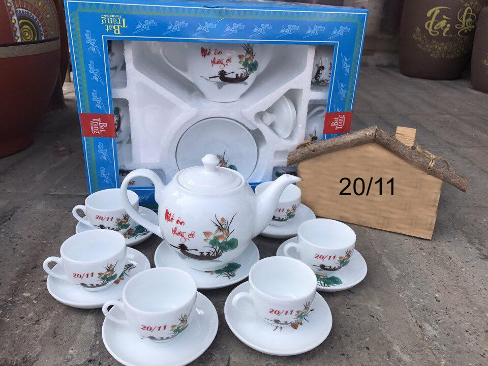 Bộ ấm chén tri ân thầy cô 20/11 quà tặng ý nghĩa