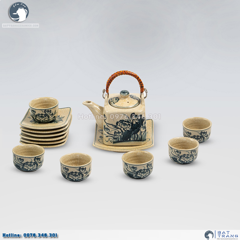 Bộ ấm chén men rạn hoa sen vuông sang trọng tặng phụ kiện độc quyền Bộ ấm chén men rạn hoa sen vuông sang trọng tặng phụ kiện độc quyền