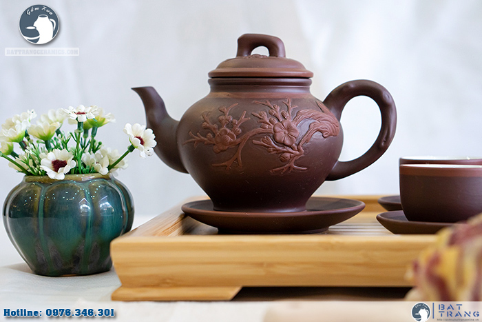 Bộ ấm chén tử sa hoa mai đắp nổi sang trọng quà tặng ý nghĩa