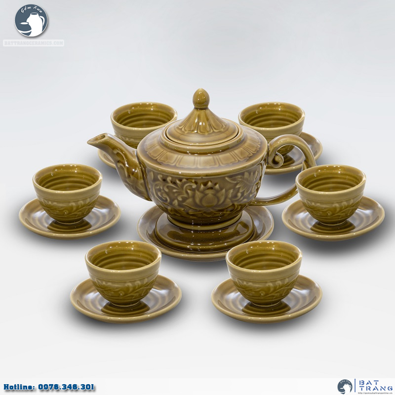 Bộ ấm chén hoa sen men vàng sang trọng quà tặng ý nghĩa