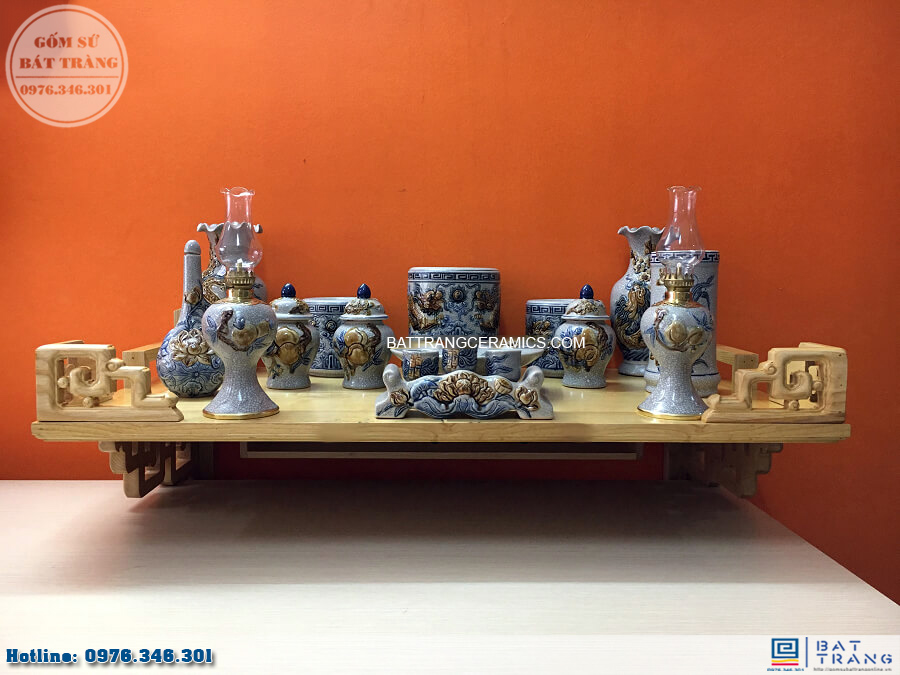 Bộ đồ thờ Bát Tràng men rạn đắp nổi 3 bát hương sang trọng cao cấp 