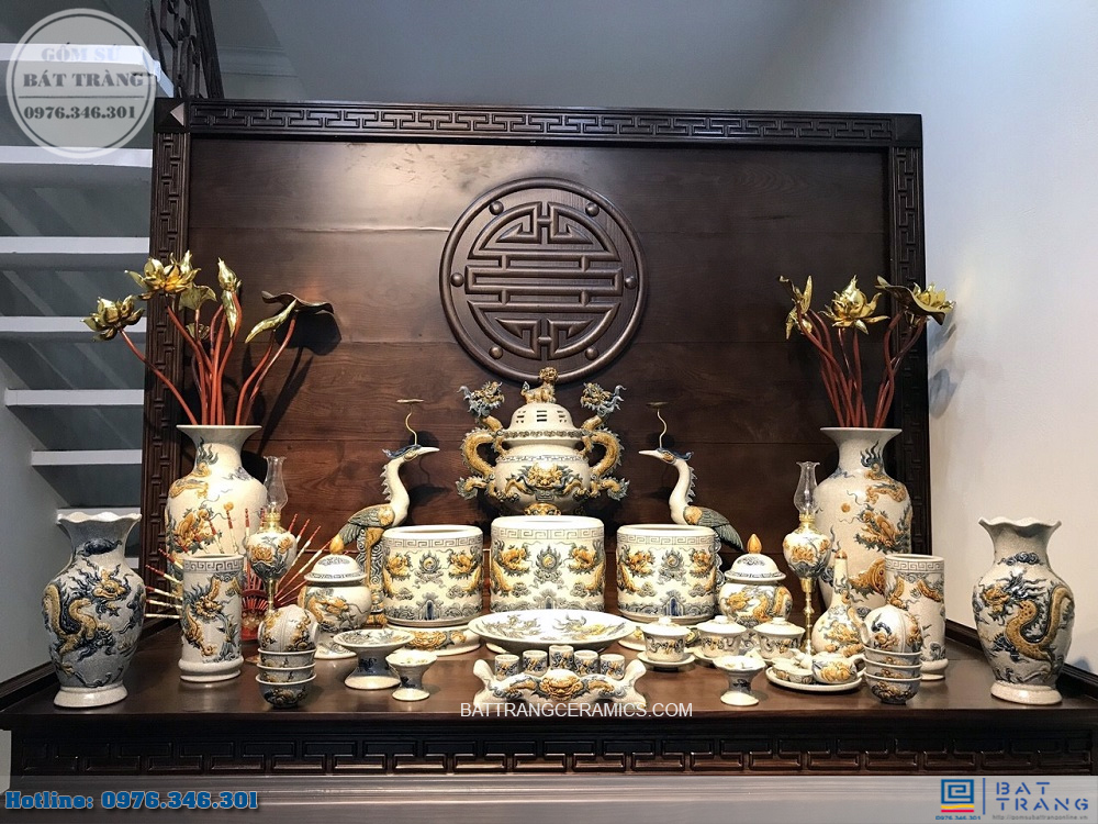 Bộ đồ thờ men rạn Bát Tràng đắp nổi 3 bát hương sang trọng chuẩn tâm linh 