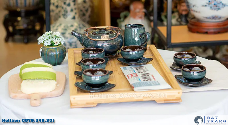 Bộ ấm chén Giang Tây họa tiết lửa đẹp tinh xảo nghệ nhân Bát Tràng