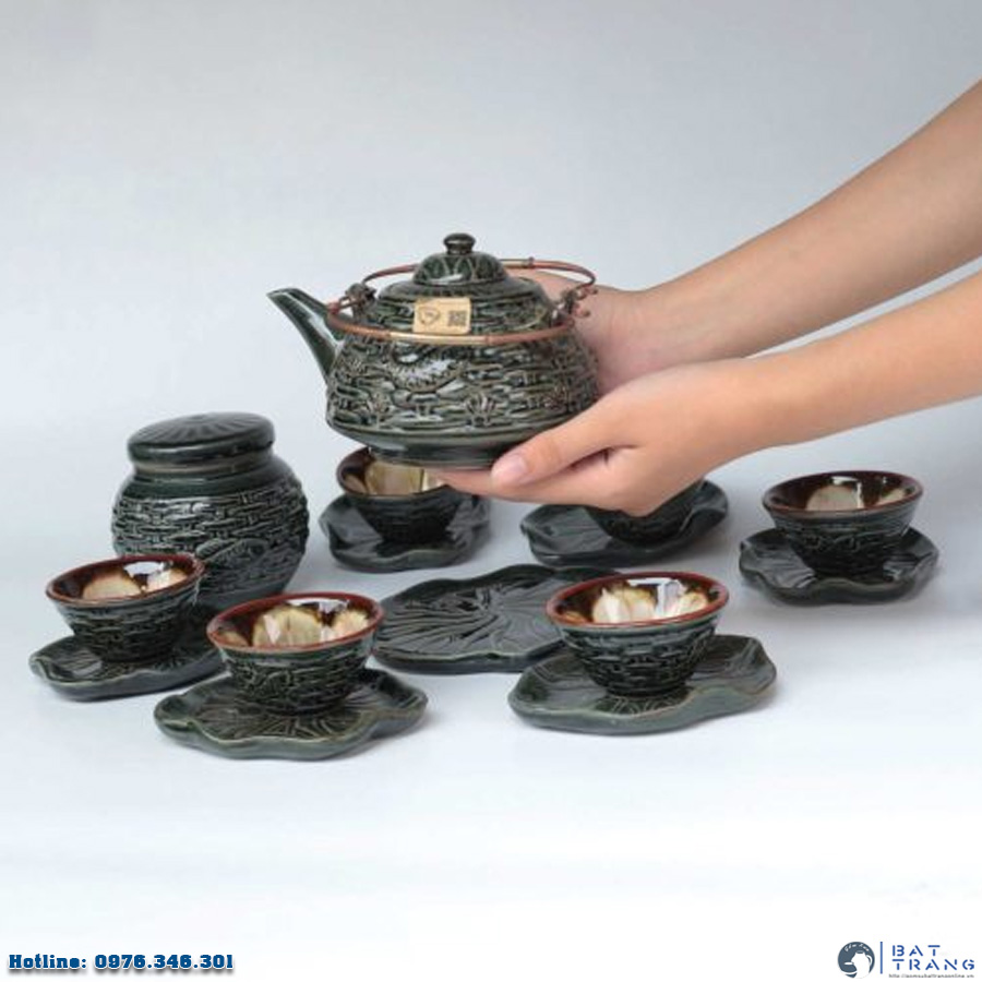 Bộ ấm vuốt tay Cá Chép Liên Hoa sang trọng tặng kèm hũ trà