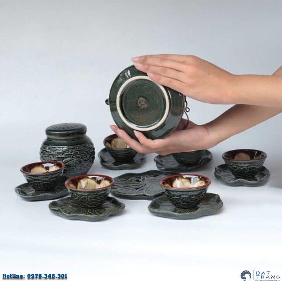 Bộ ấm vuốt tay Cá Chép Liên Hoa sang trọng tặng kèm hũ trà