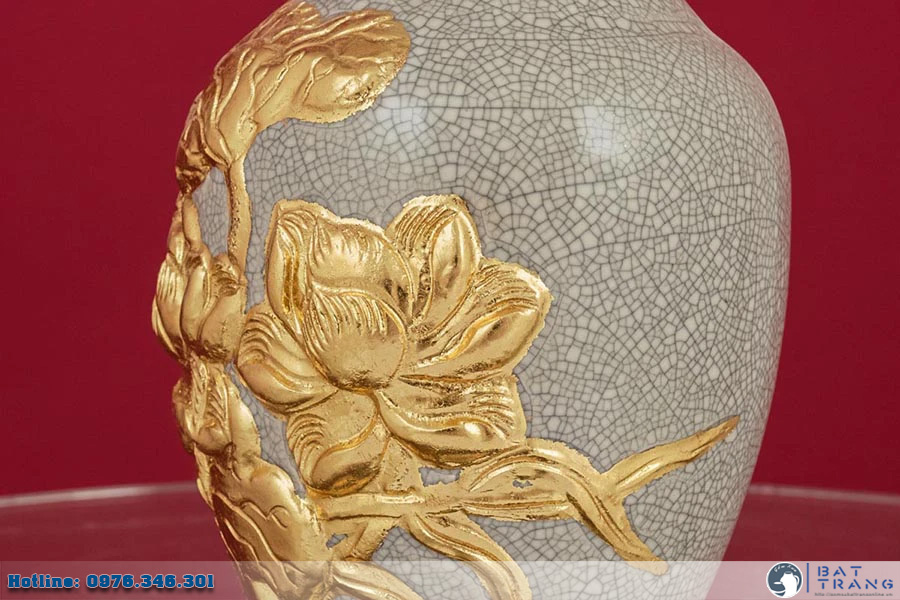 Lọ hoa men rạn hoa Sen dát vàng Bát Tràng sang trọng chất lượng