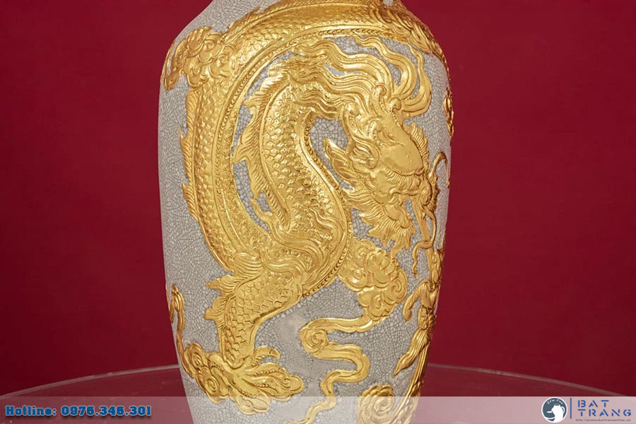 Lọ hoa men rạn Long Quấn Thủy dát vàng Bát Tràng sang trọng cao cấp
