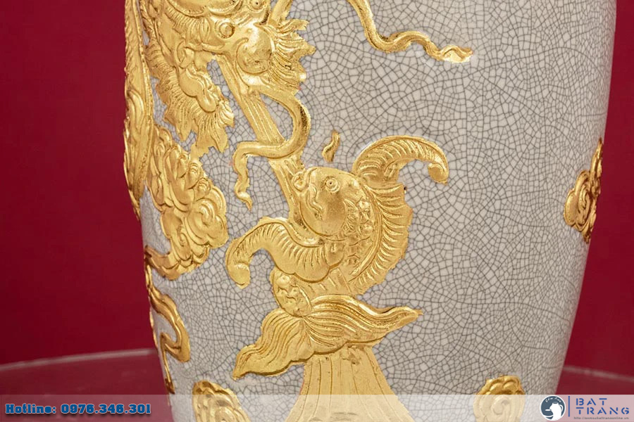 Lọ hoa men rạn Long Quấn Thủy dát vàng Bát Tràng sang trọng cao cấp