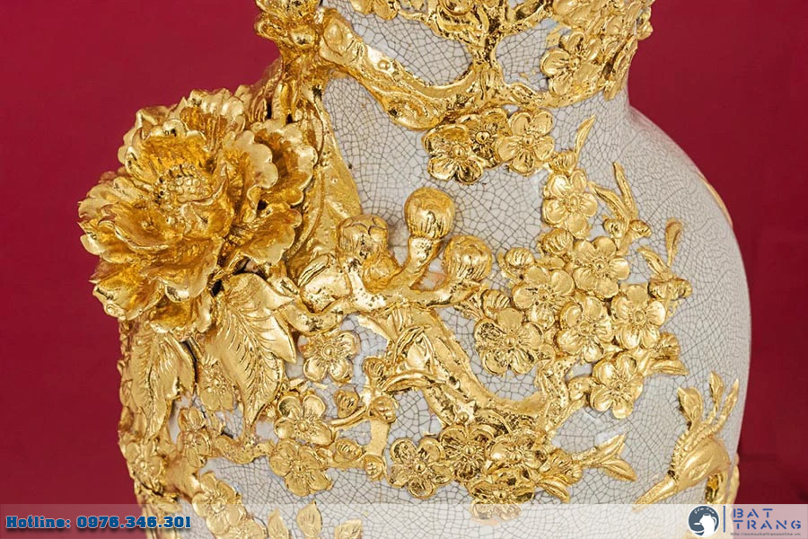 Lọ hoa thờ men rạn dát vàng cao cấp Công Danh Phú Quý sang trọng