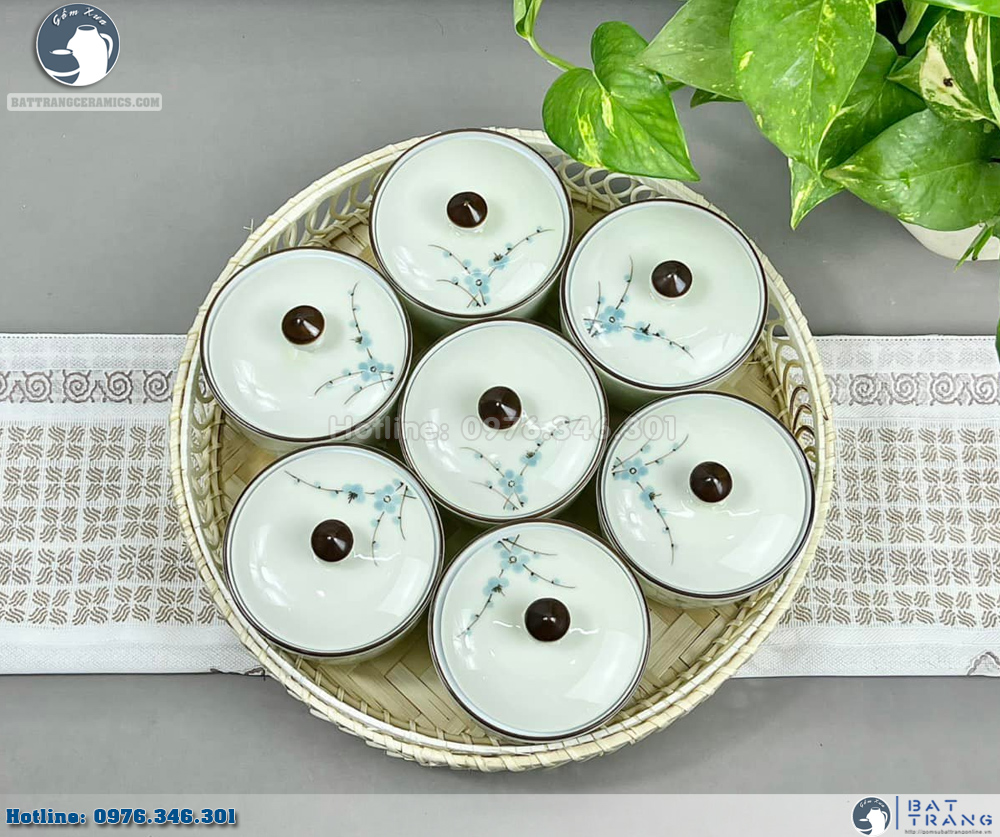 Khay mứt tết đào xanh cao cấp dáng trụ khay mây sang trọng