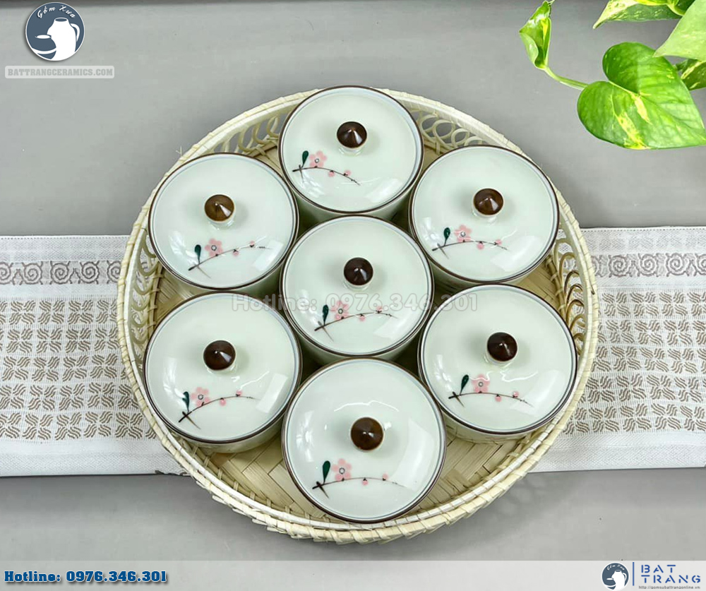 Khay mứt tết gốm sứ đào hồng dáng trụ sang trọng cao cấp tết sum vầy Khay mứt tết gốm sứ đào hồng dáng trụ sang trọng cao cấp tết sum vầy