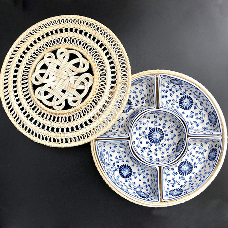 Khay mứt gốm sứ Bát Tràng hoa đồng tiền xanh sang trọng đón Tết 