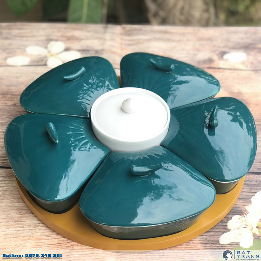 Khay đựng mứt Tết gốm sứ Bát Tràng xanh cổ vịt sang trọng 