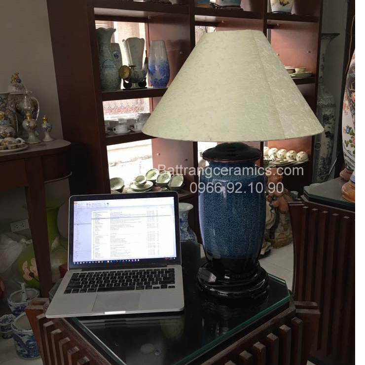 Đèn bàn gốm Bát Tràng sang trọng - Quà tặng độc đáo, cao cấp