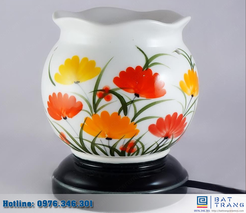 Đèn Xông Tinh Dầu Sóng Vẽ Tay Gốm Sứ Bát Tràng Khuyến Mãi
