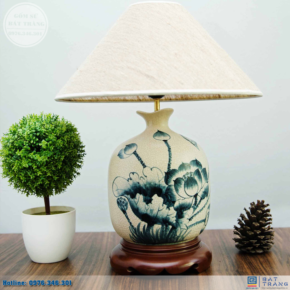 Đèn Ngủ Gốm Sứ Men Rạn Hoa Sen Bát Tràng Cao Cấp Sáng Đẹp