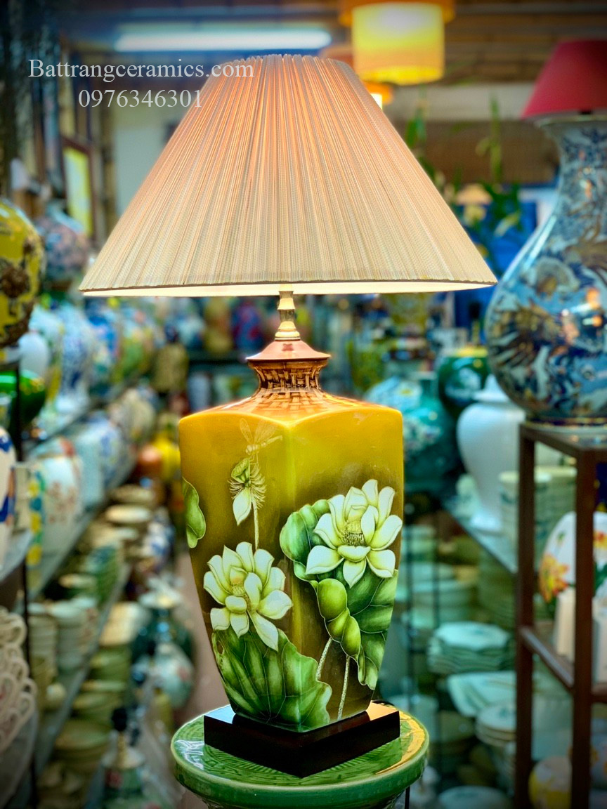 Đèn gốm sứ vuông hoa sen 3D trang trí phòng ngủ đẹp sang 