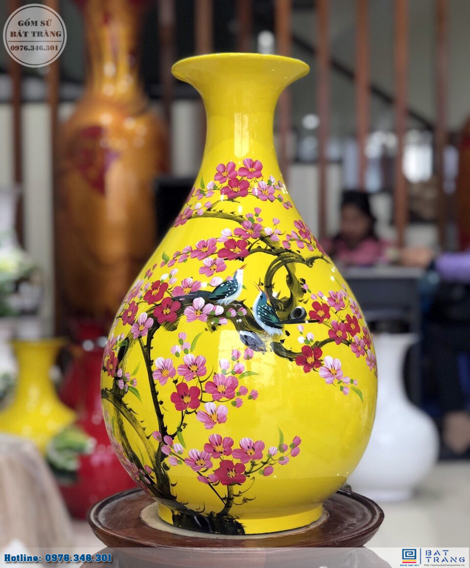 Lọ sơn mài tỳ bà vàng 57cm vẽ chim hoa nghệ thuật Bát Tràng 