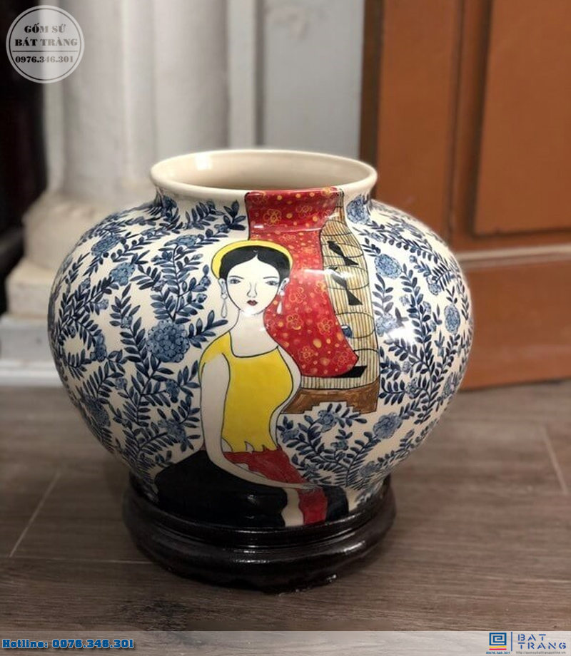 Lọ hoa men bóng Bát Tràng Cô Gái Bên Lồng Chim 28cm sang trọng