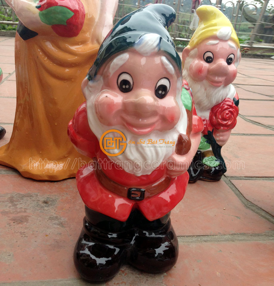 Bộ tượng gốm sứ Bạch Tuyết & 7 chú lùn-Bát Tràng Đặc sắc