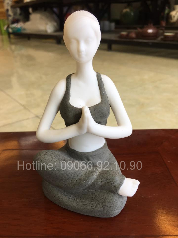 Tượng yoga để bàn đẹp Quà tặng quảng cáo Khuyến mãi hot