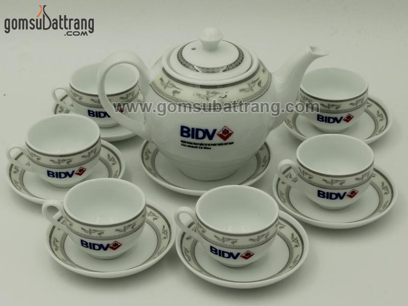 Bộ ấm chén Bát Tràng giả cổ gốm sứ cao cấp sang trọng