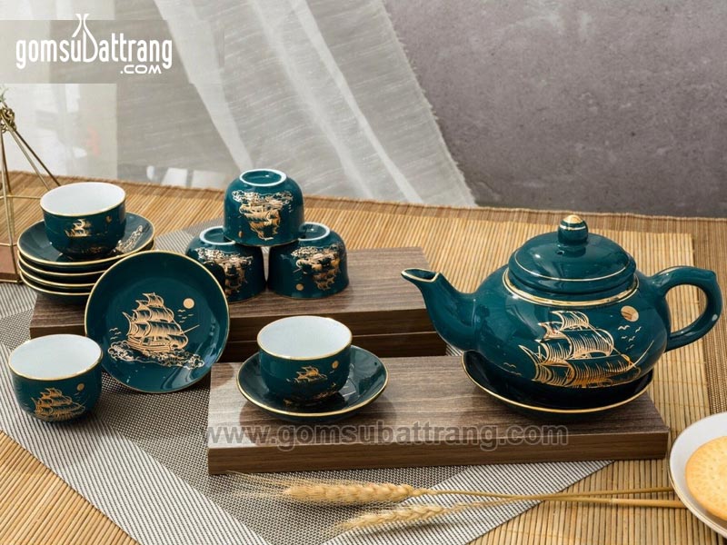 Bộ ấm chén Bát Tràng men xanh đồng hoa sen vàng cao cấp sang trọng