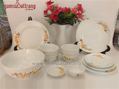 Bộ bát đĩa hoa mai 14 món quà Tết giá tốt tặng khách hàng 